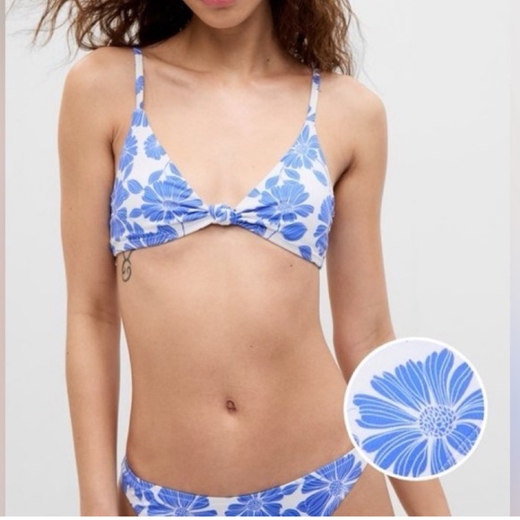 Bikini Set - Picture 2 of 8